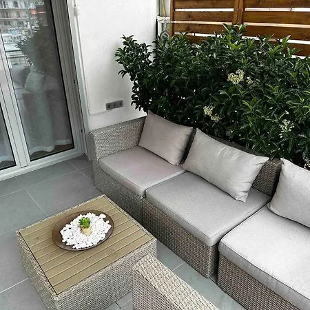 Apartment Luxurious Penthouse With Majestic Balcony. *
