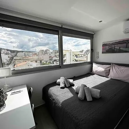 Luxurious Penthouse With Majestic Balcony. * Λουτράκι